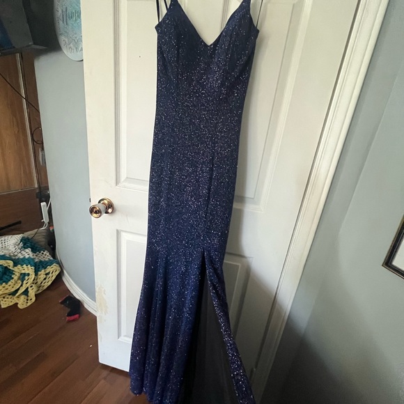 sparkly blue fitted dress with slit - Picture 2 of 3